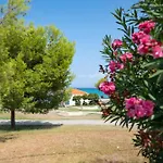 וילה Sunny Tessera